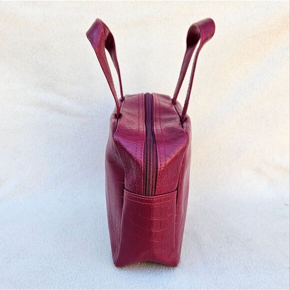 NWOT Red Faux Leather Cosmetic Bag - Picture 6 of 13